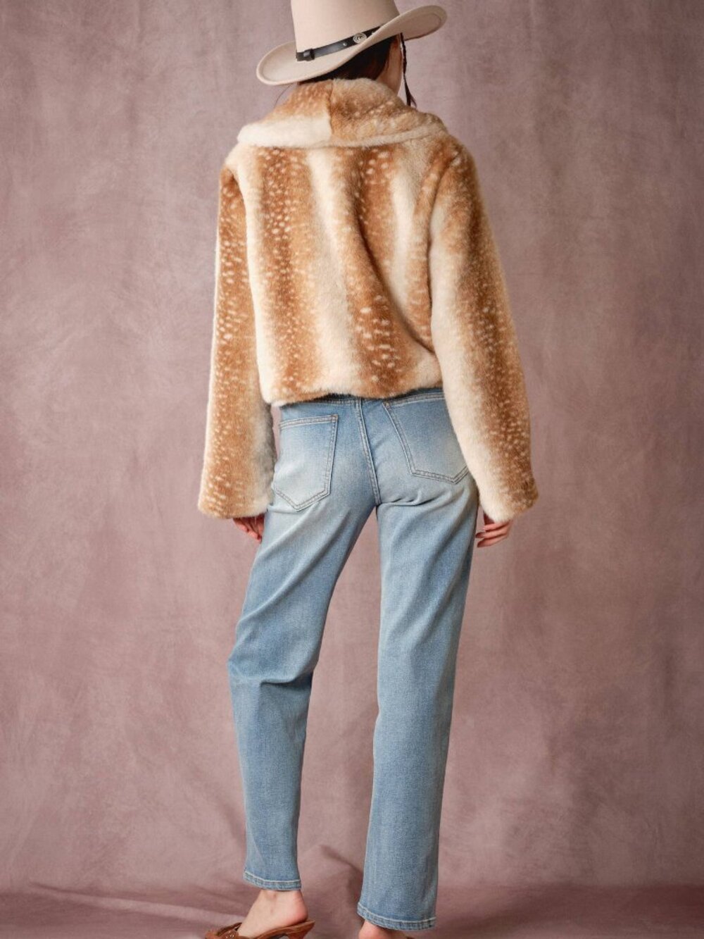 NWT BLUE B Buckled Deer Print Faux Fur Jacket - Picture 6 of 6